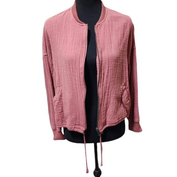Natural Reflections Magenta Slub Cotton Gauze Zip Up Jacket - Picture 2 of 8